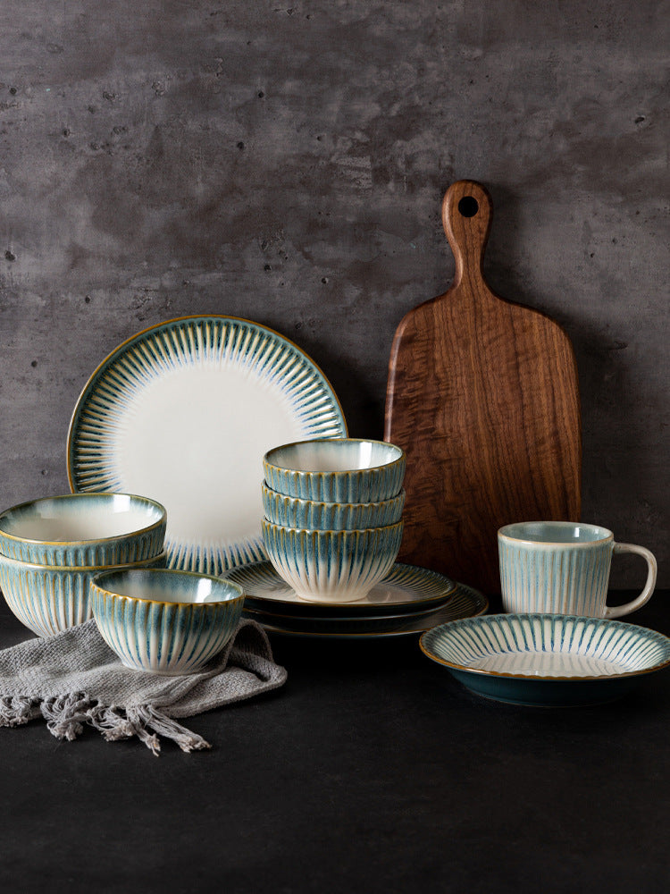 玉泉陶瓷蓝色浮雕碗碟碗盘套装盘子菜盘家用欧式创意陶瓷组合餐具